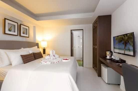 The Top Patong Resort. Luaran gambar